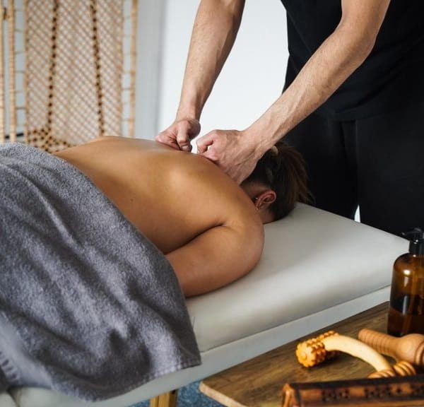 How does Deep Tissue Massage help manage Fibromyalgia?